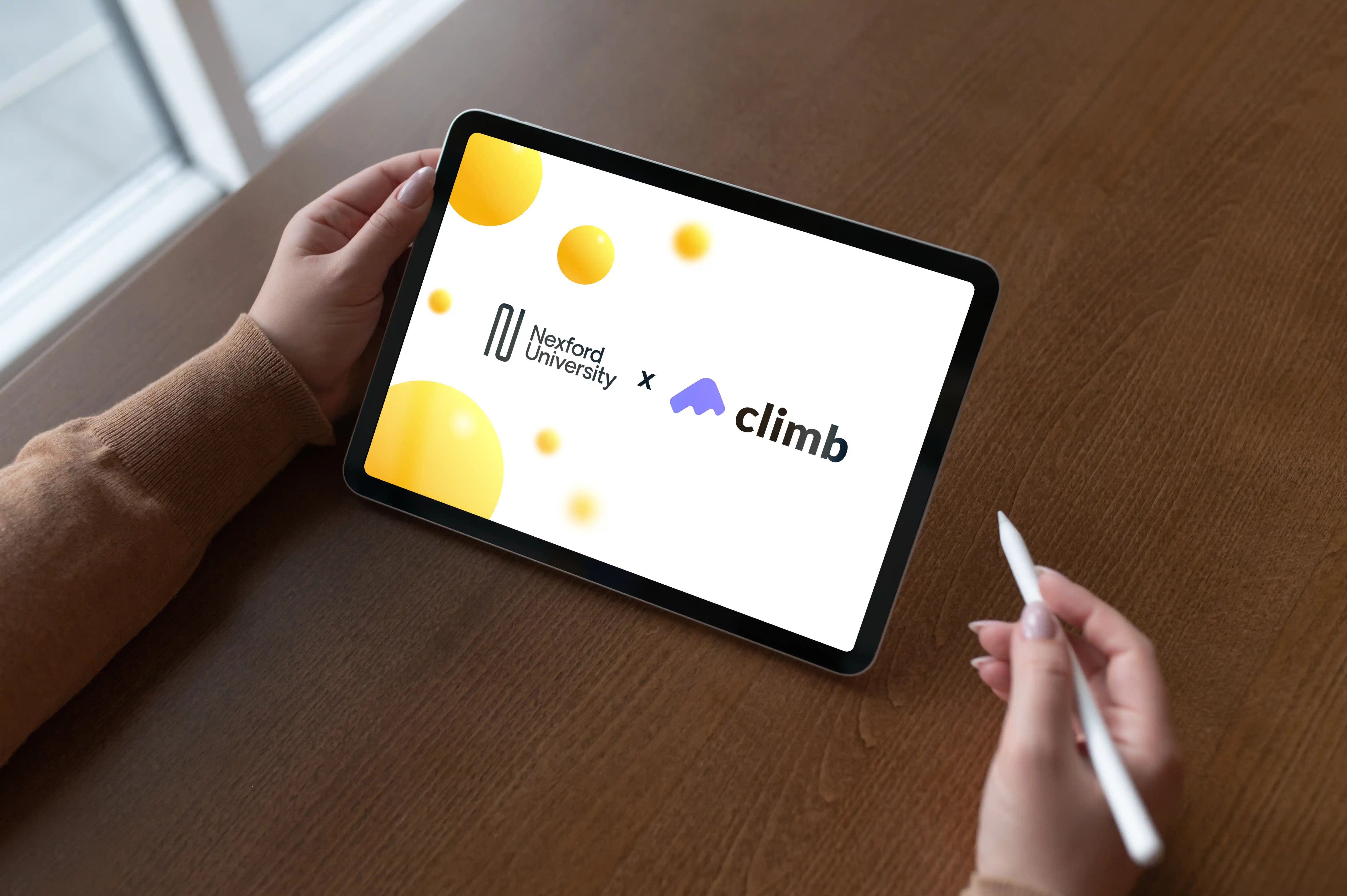 CLIMB CREDIT_Sub Hero_Webp