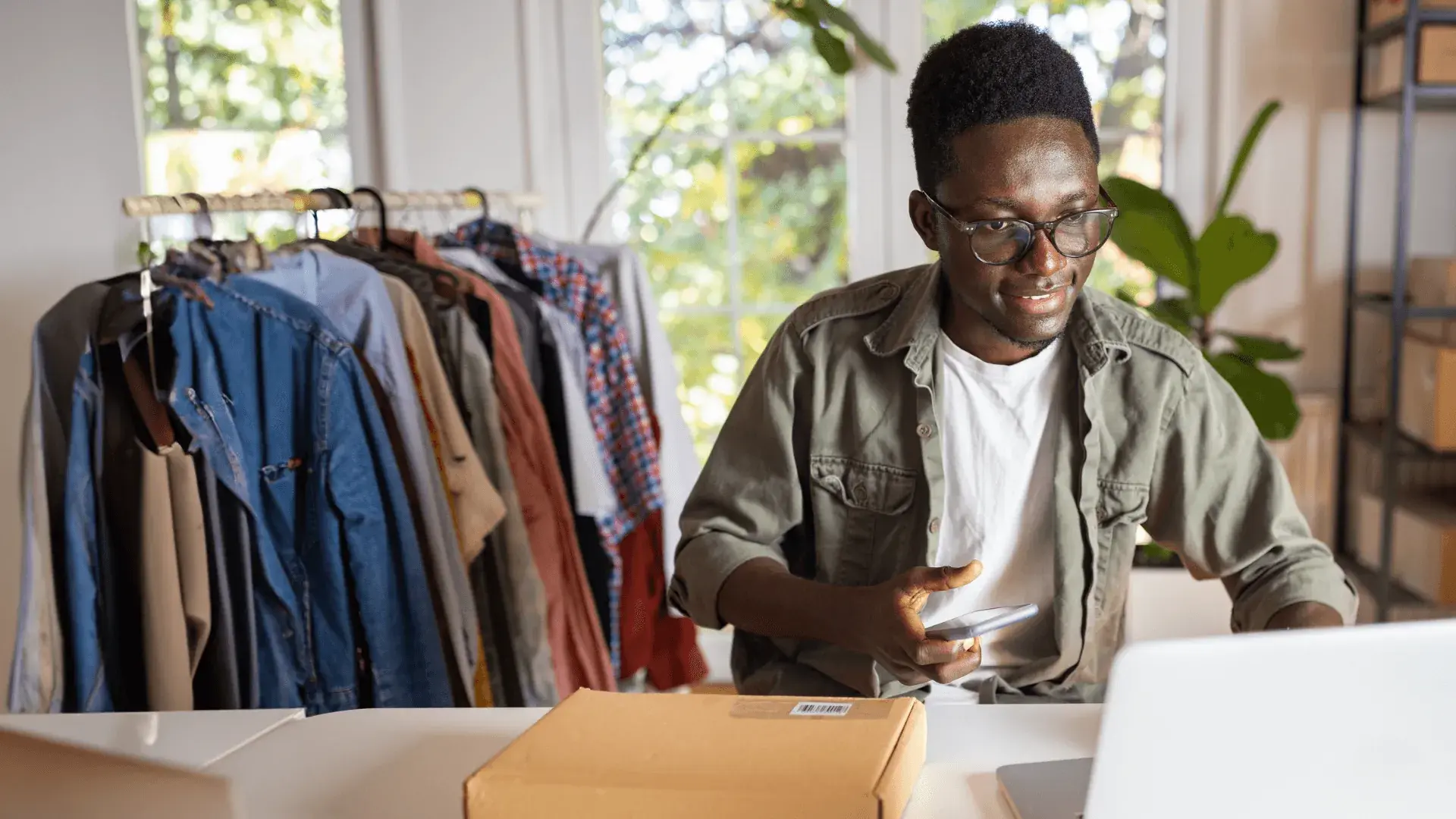 mba in ecommerce_hero_webp