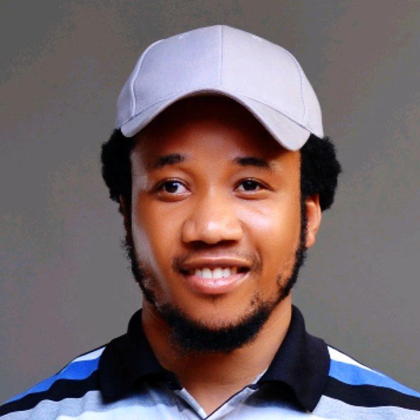 Uchechukwu Ajuzieogu_Headshot